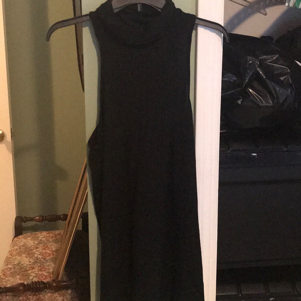 long black turtle neck tank